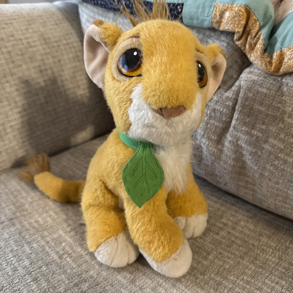 Mattel 1993 Disney Lion King Purring Baby Simba Cub Leaf Collar Plush Vintage